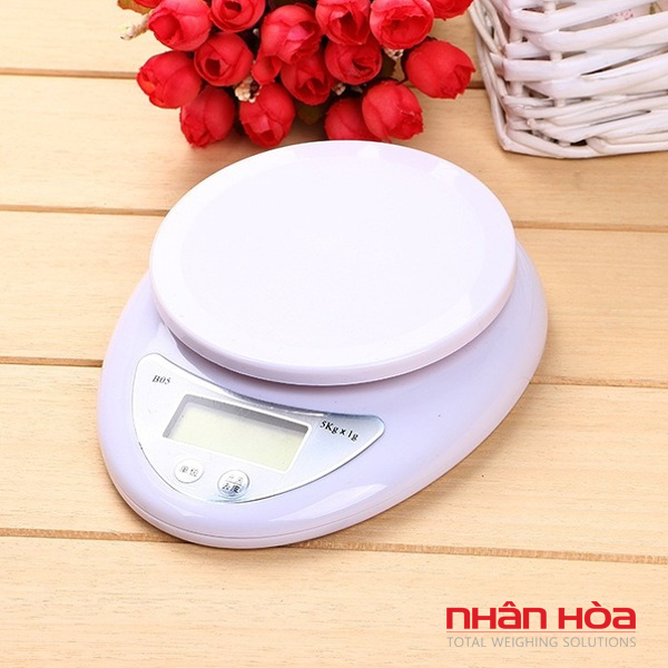 Cân điện tử làm bánh