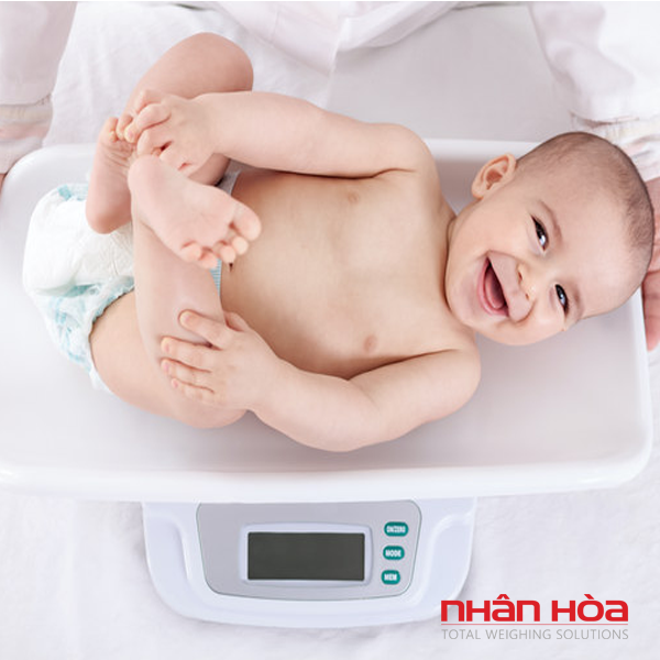 Cân điện tử y tế