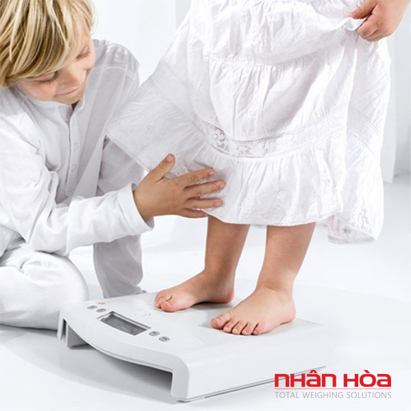 Cân điện tử y tế