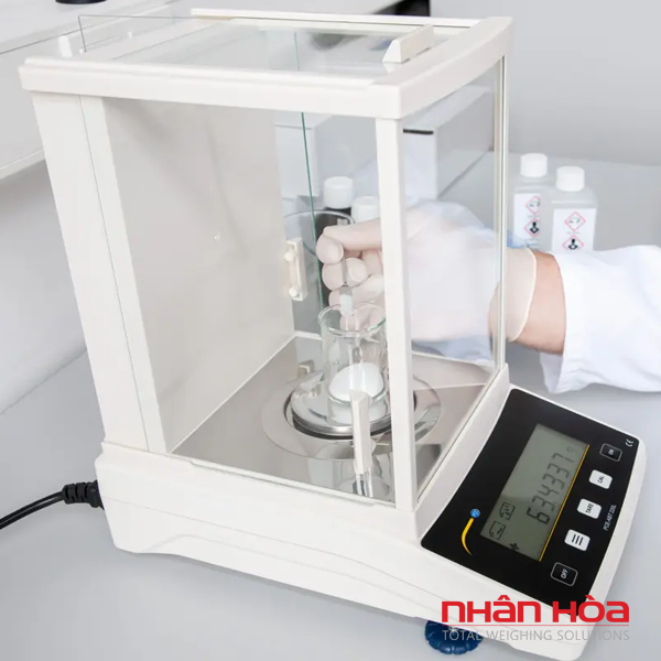 Khi nào nên dùng cân phân tích 2 số lẻ 