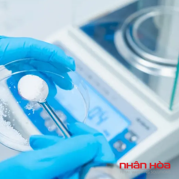 Ứng dụng cân phân tích phòng thí nghiệm