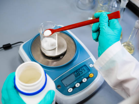 Cân điện tử phòng thí nghiệm