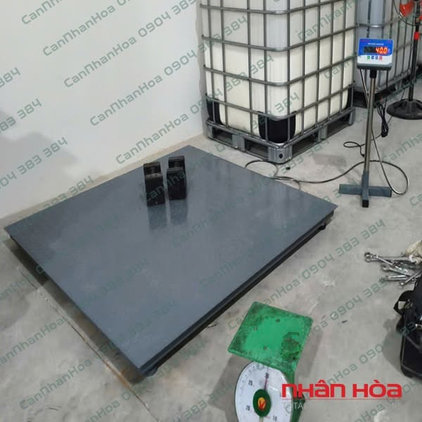 Cân sàn điện tử AD727